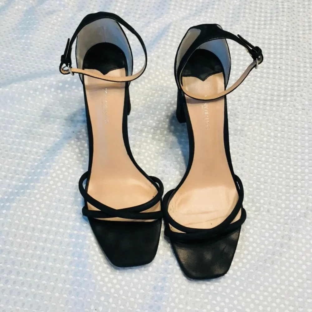 Tony bianco heels‎